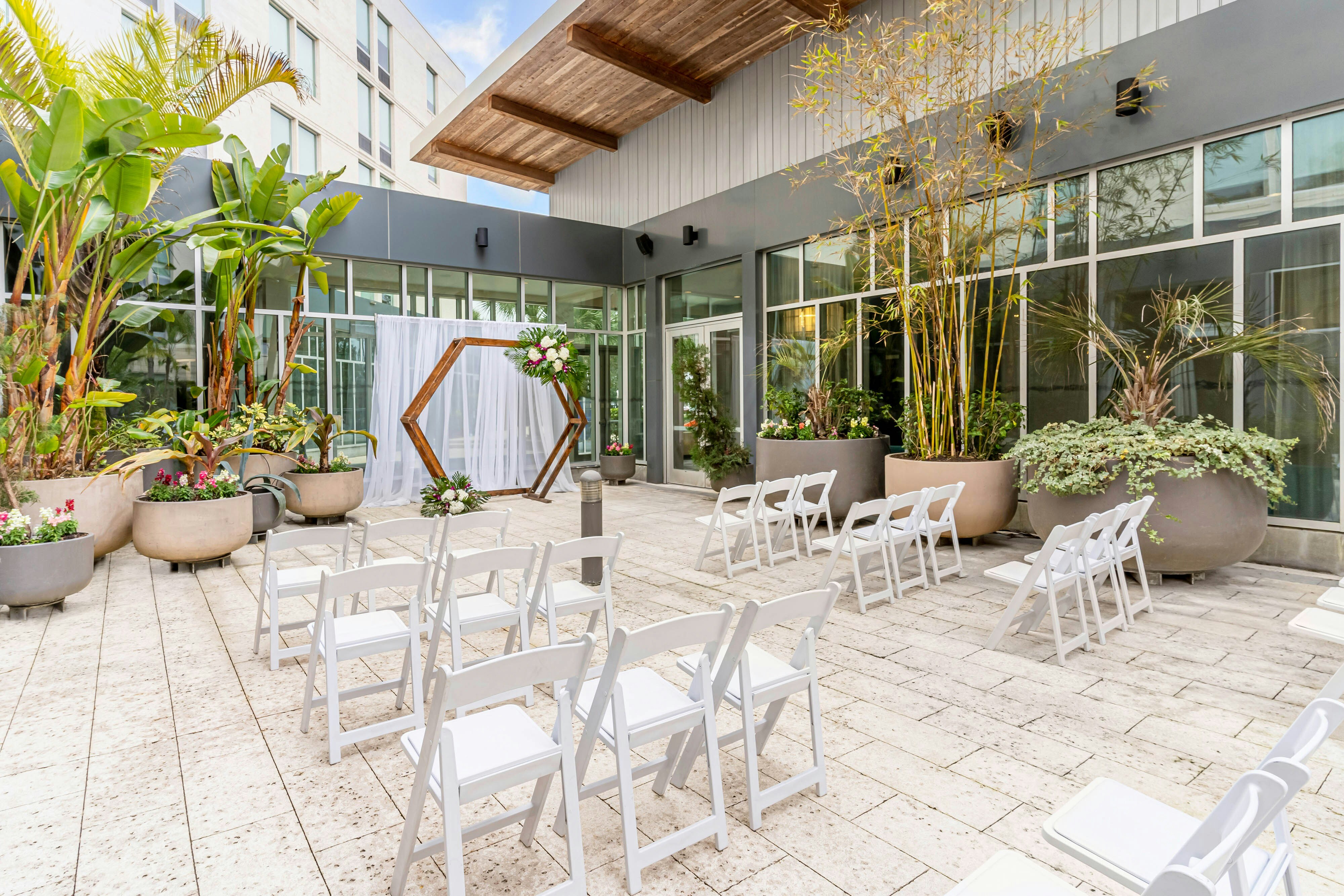 Aloft Jacksonville Tapestry Park 5/12