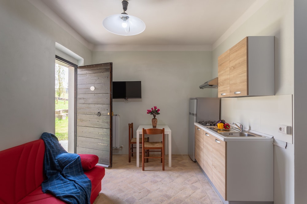 GH Borgo Pulciano 16/50