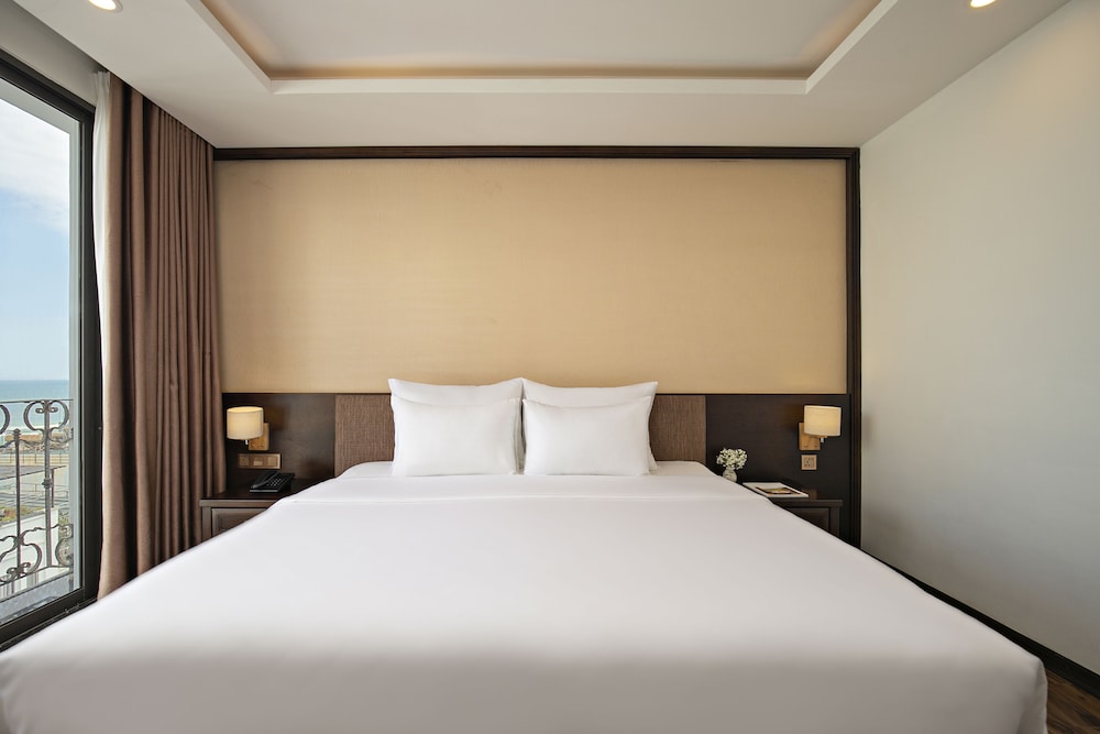 Palazzo 2 Hotel Danang 20/50