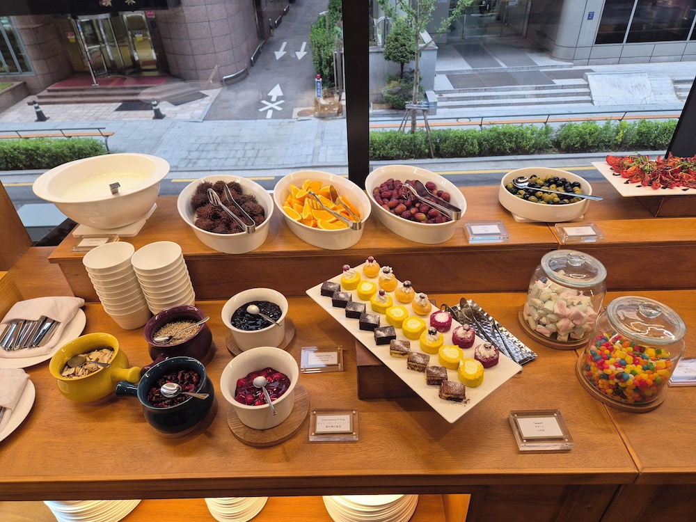 HOTEL URI& 52/60
