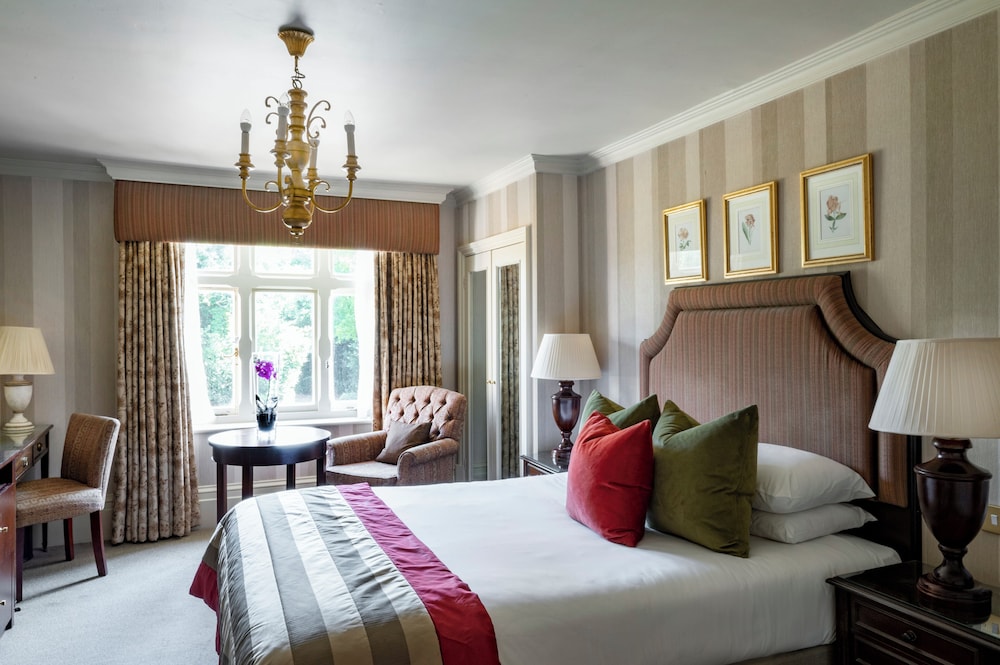 Audleys Wood Hotel 5/50