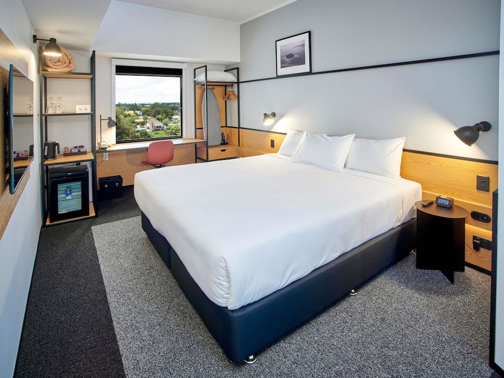 Ibis Hamilton Tainui 16/57