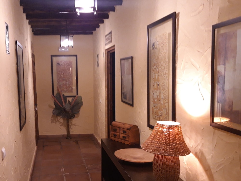 Hotel Hospederia Las Buitreras 23/70
