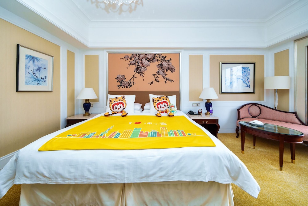 Pudong Shangri La 17/77