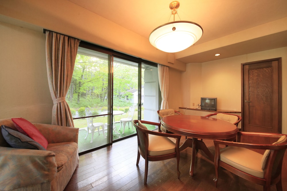 Karuizawa Hotel Kishu Railway 34/50