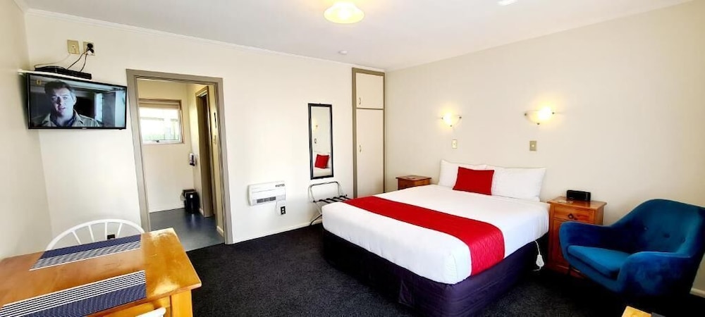 Parklands Motor Lodge 24/65