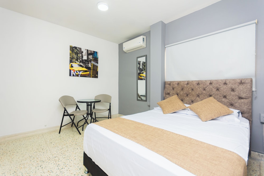 Hotel Med 94 Barranquilla 8/43