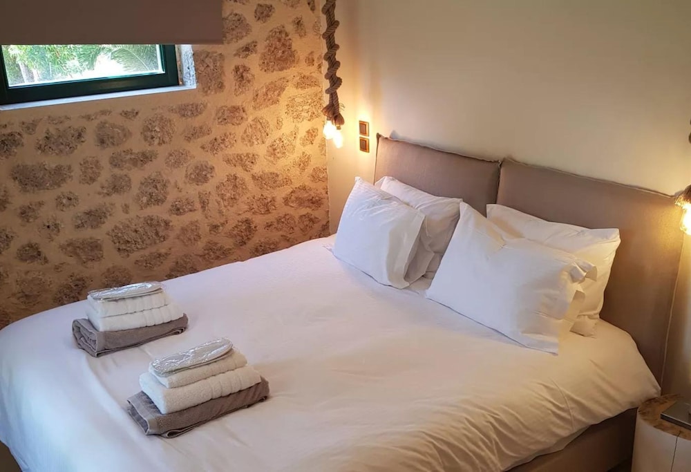 Thermesea Luxury Lodge 22/68