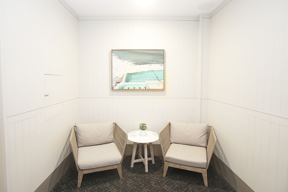 HOTEL BONDI 44/67