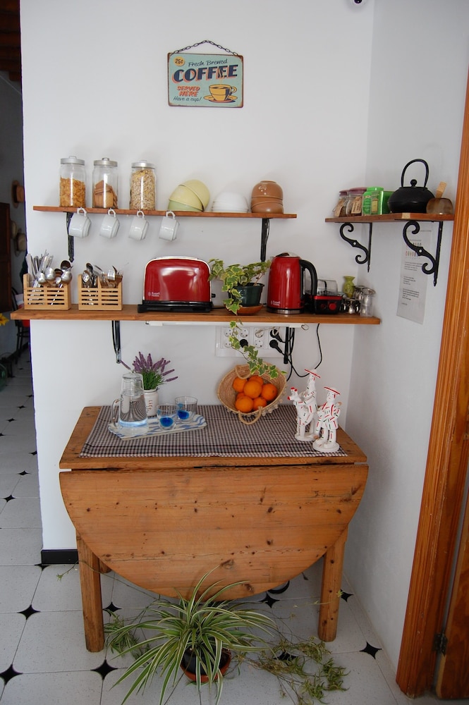 HOSTAL CAN TIU 11/58