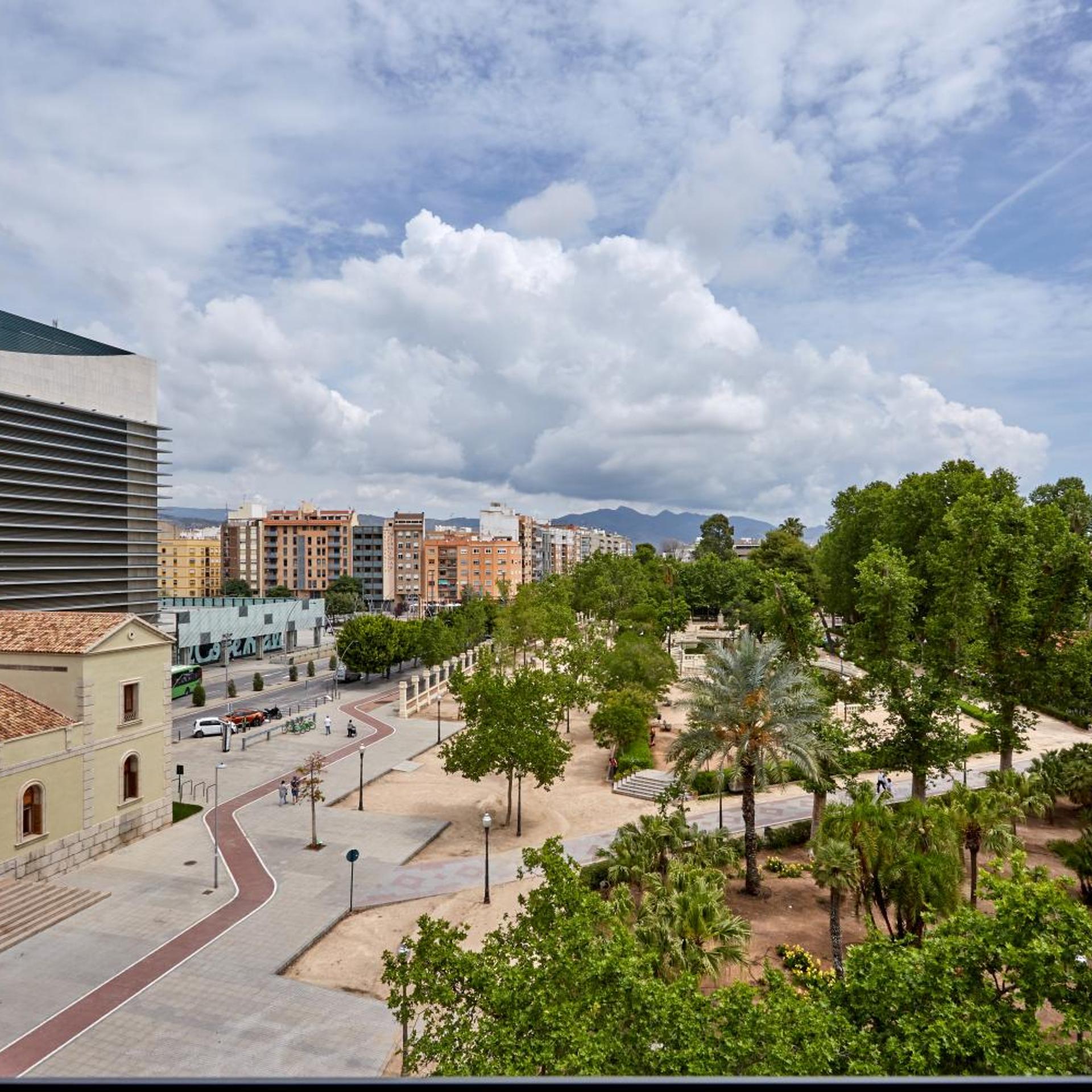 Hotel Dona Lola Castellon 41/50