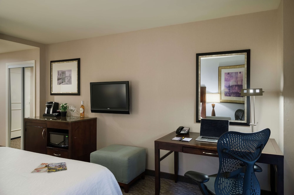 AMTD Idea Tribeca Hotel 24/49