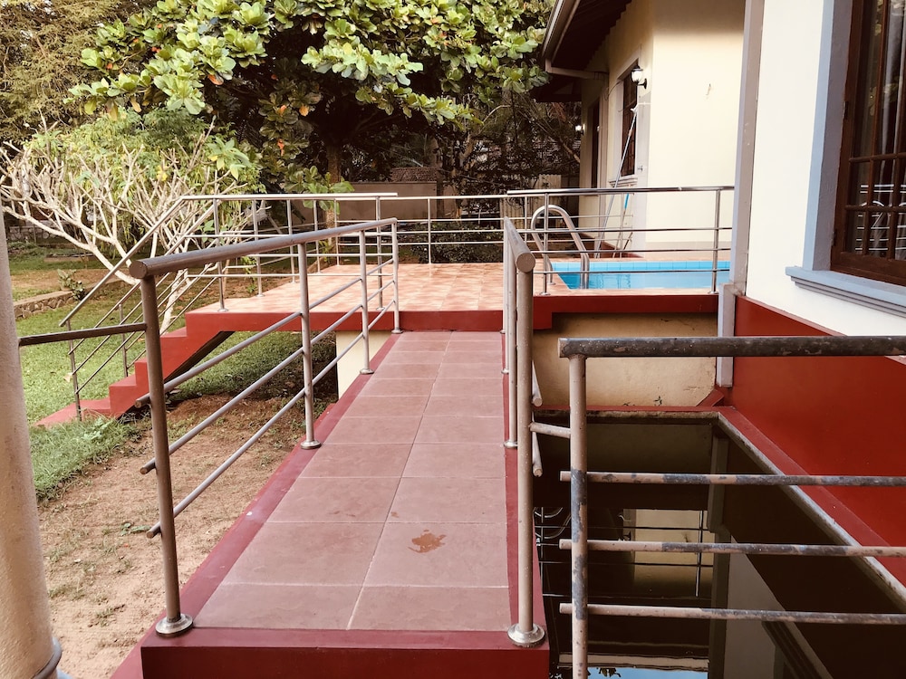 The Lake View Bungalow Yala 26/50