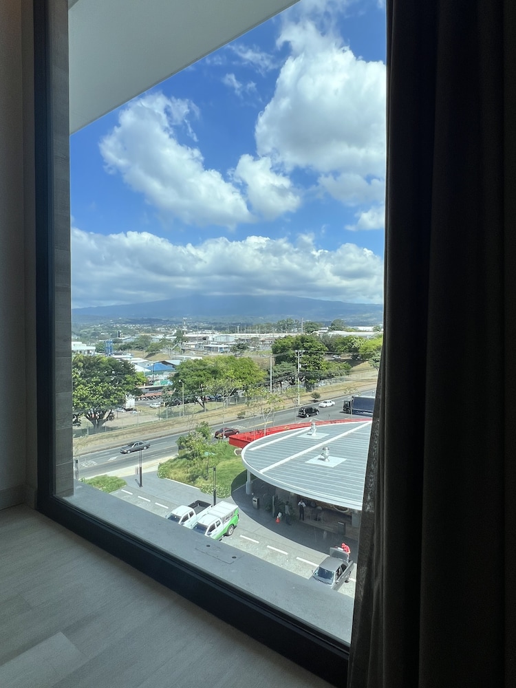 AC Hotel by Marriott Heredia Belen 42/50
