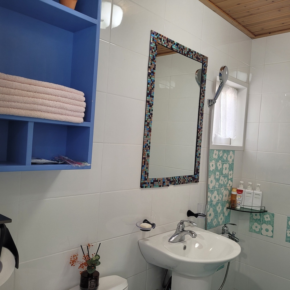 1 Bedroom, Superior, Double Bed, Sea View, Soulmate Pension 3/4