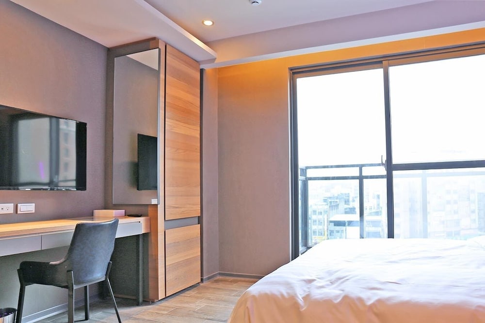 KIWI SHARE HOTEL 11/33