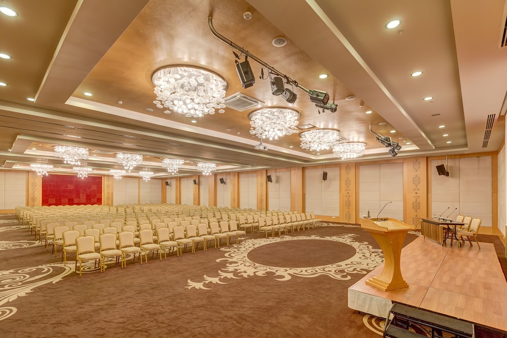 Buyuk Abant Hotel 9/50