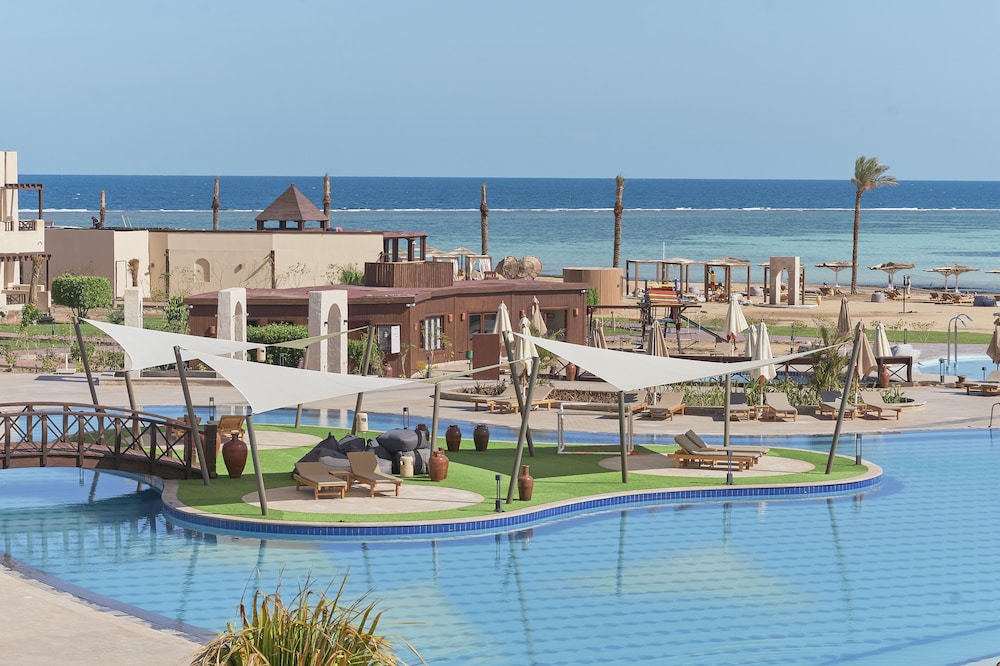True Beach Resort 51/58