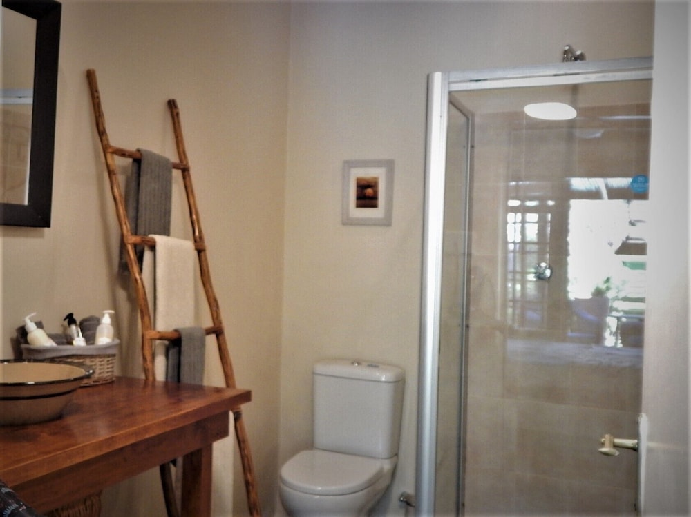 غرفة قياسية بسرير كوين بغرفة نوم واحدة، Khashamongo Guesthouse 5/6