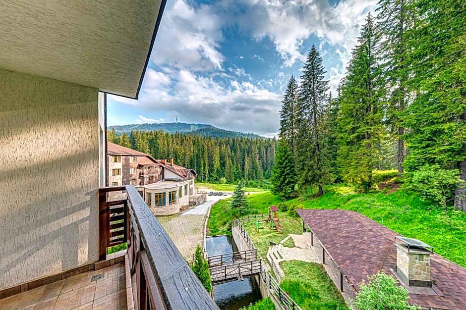 Stream Resort 50/54