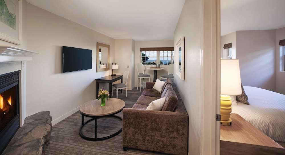 FogCatcher Inn 30/47