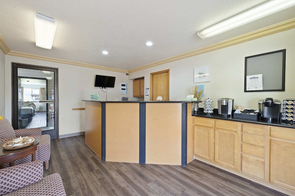 Econo Lodge 5/59
