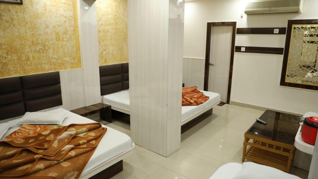 HOTEL SAHIL 27/33