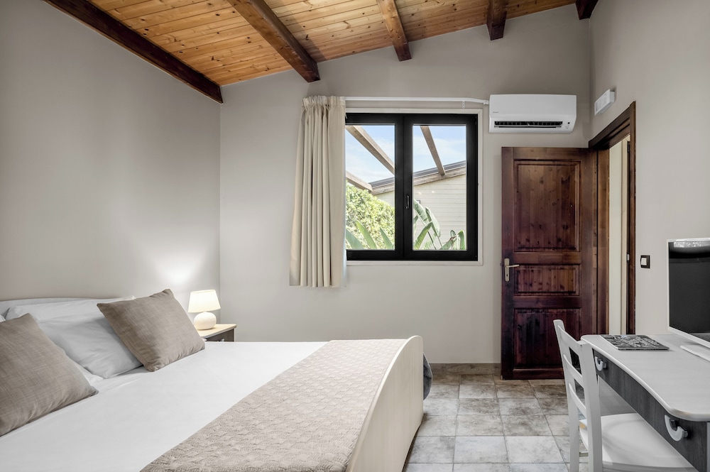 Villa Felicia 19/89
