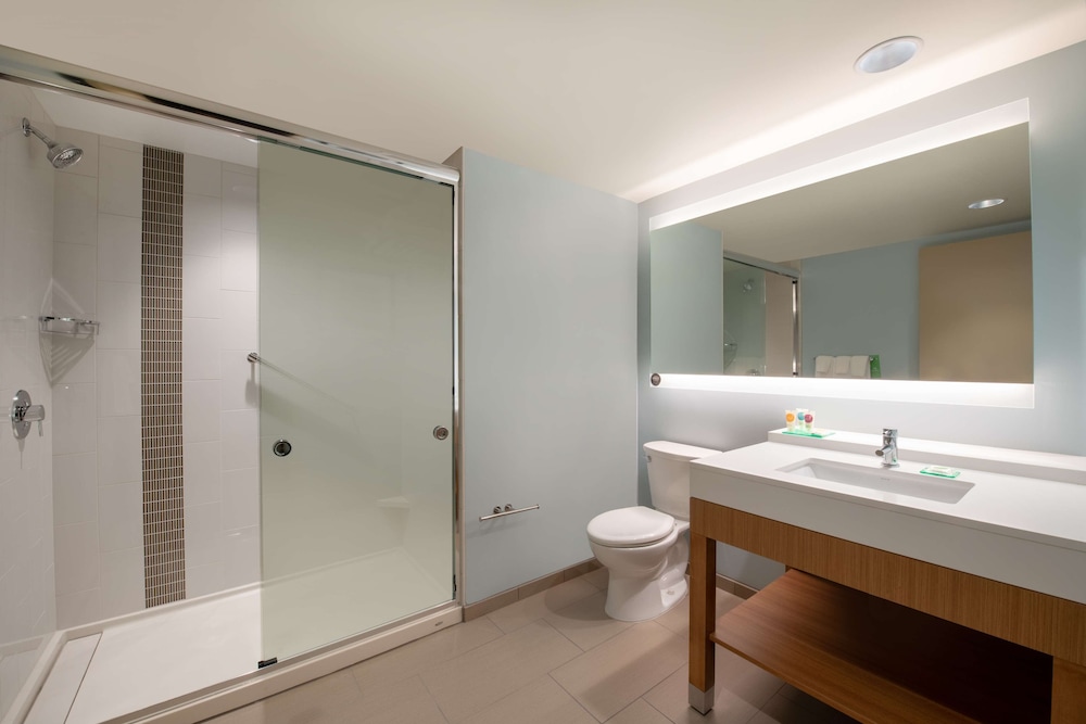 Hyatt Place Westminster Denver 17/54