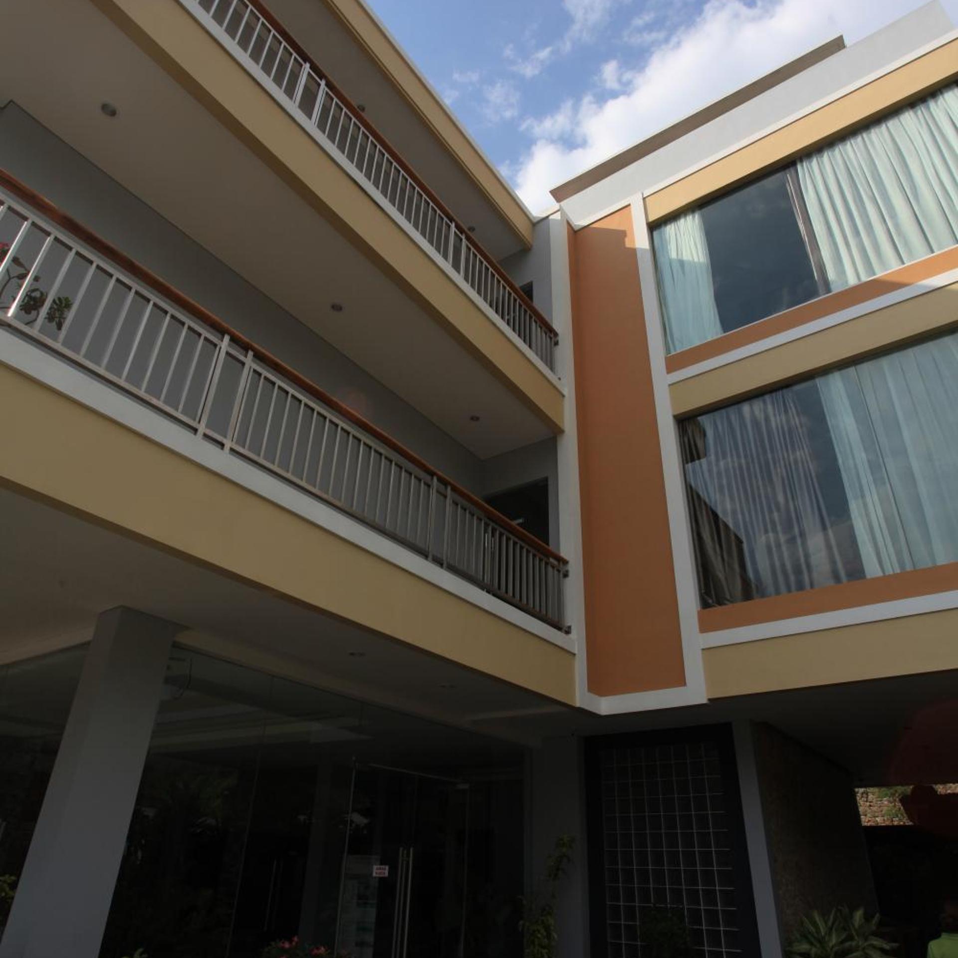 Kalton Hotel Labuan Bajo 3/55