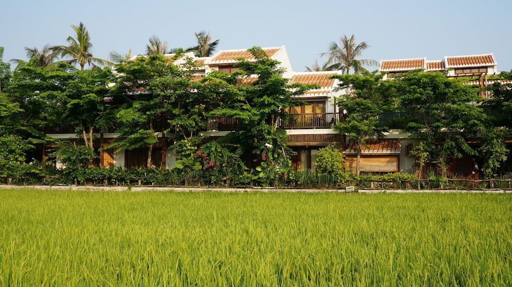 Hoi An Chic 70/76