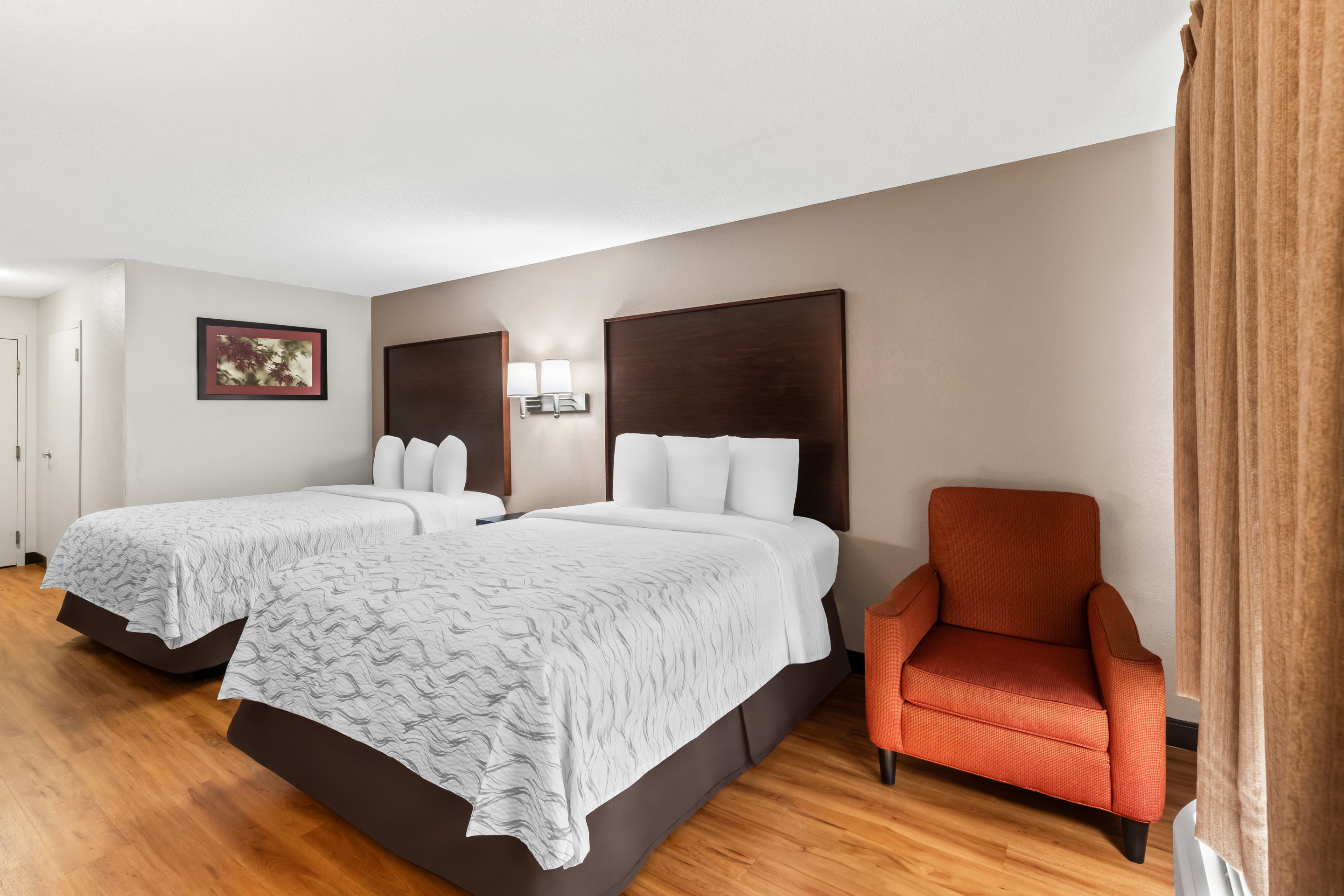 Non-Smoking Premium 2 Queen Beds, Micro-Fridge