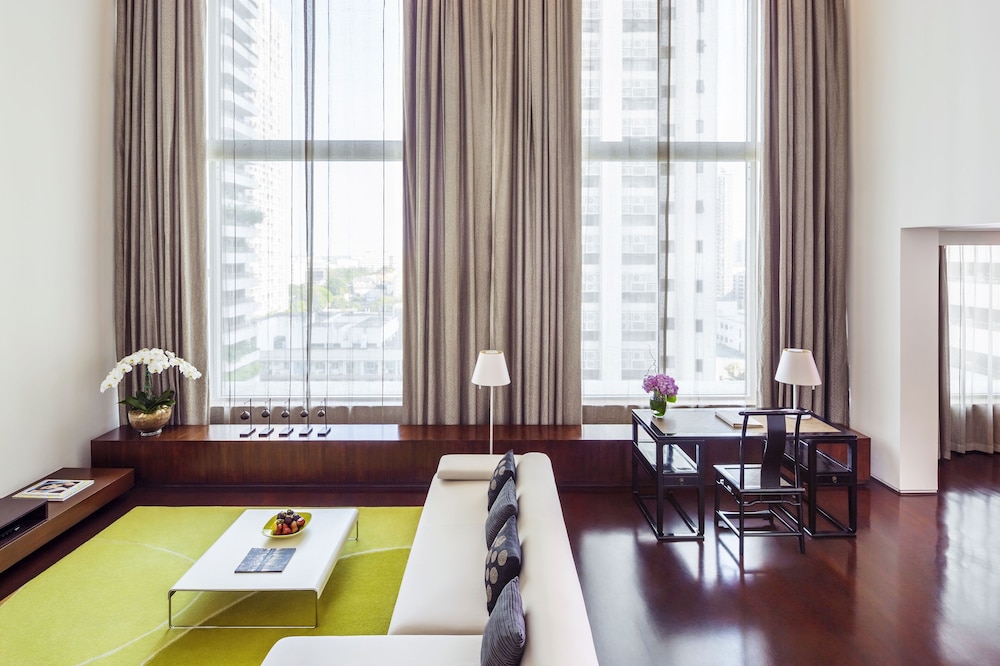 Como Metropolitan Bangkok 75/89