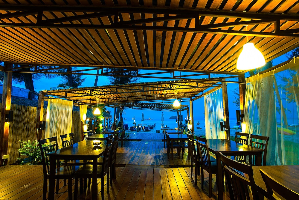 Salisa Resort 54/74