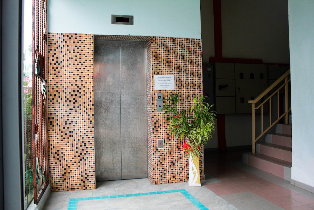 Angsana Hotel 16/61