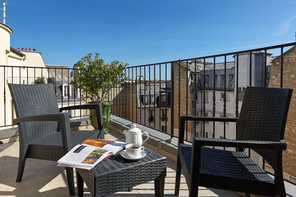 Hotel La Regence Etoile 30/50