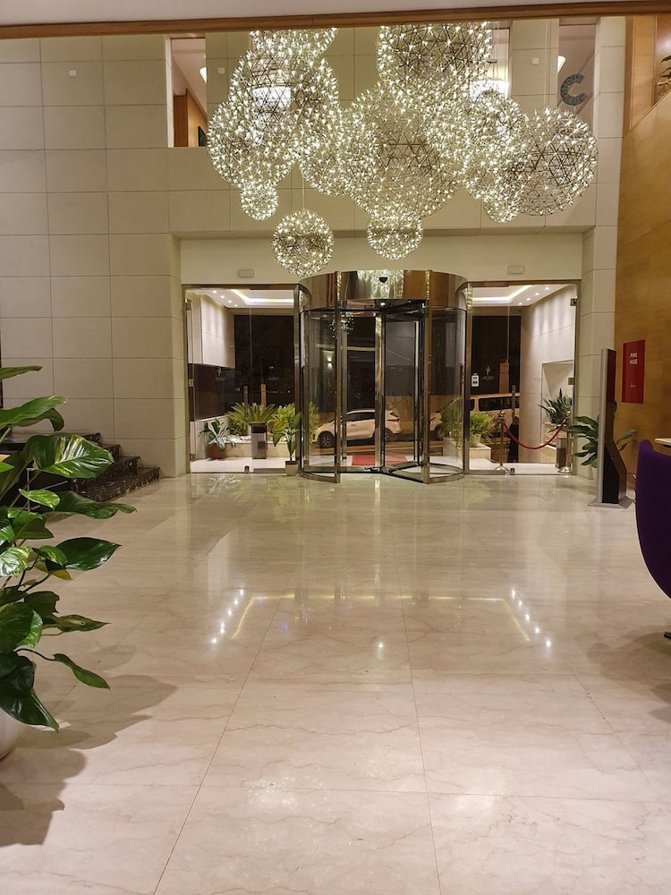 Lobby at Ferdi Lilly, ALGIERS