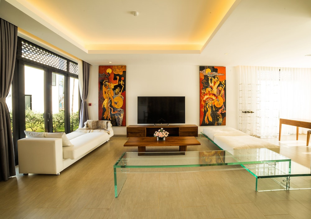 Saint Simeon Resort And Spa 40/70