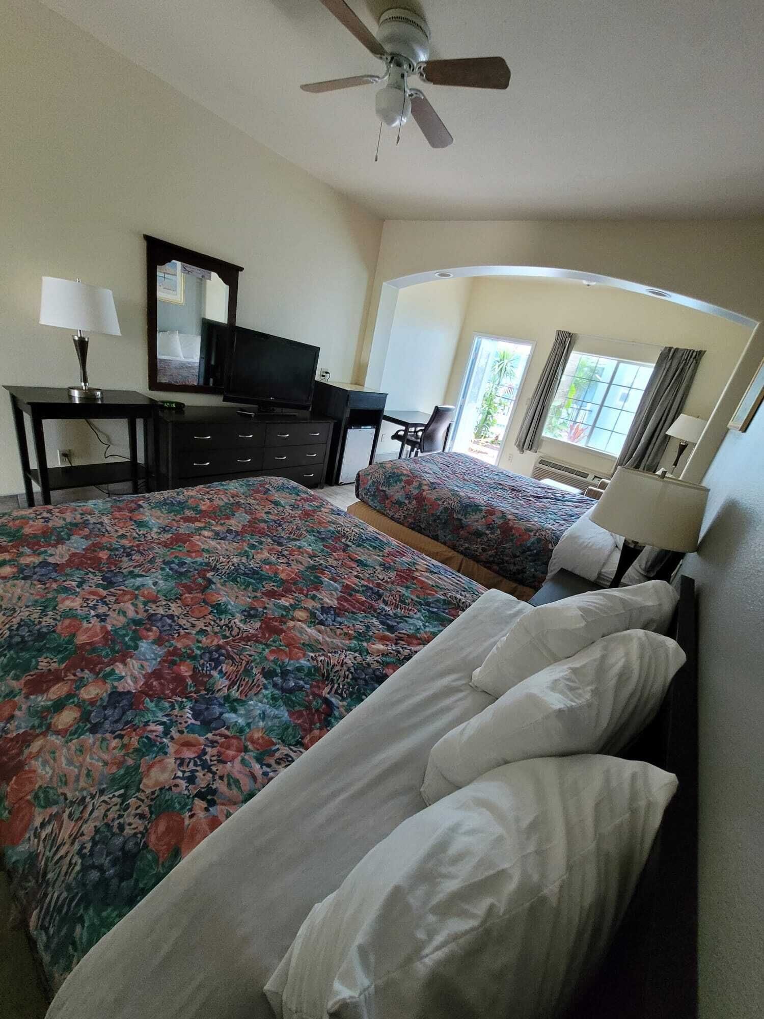room, 2 queen beds, pool view