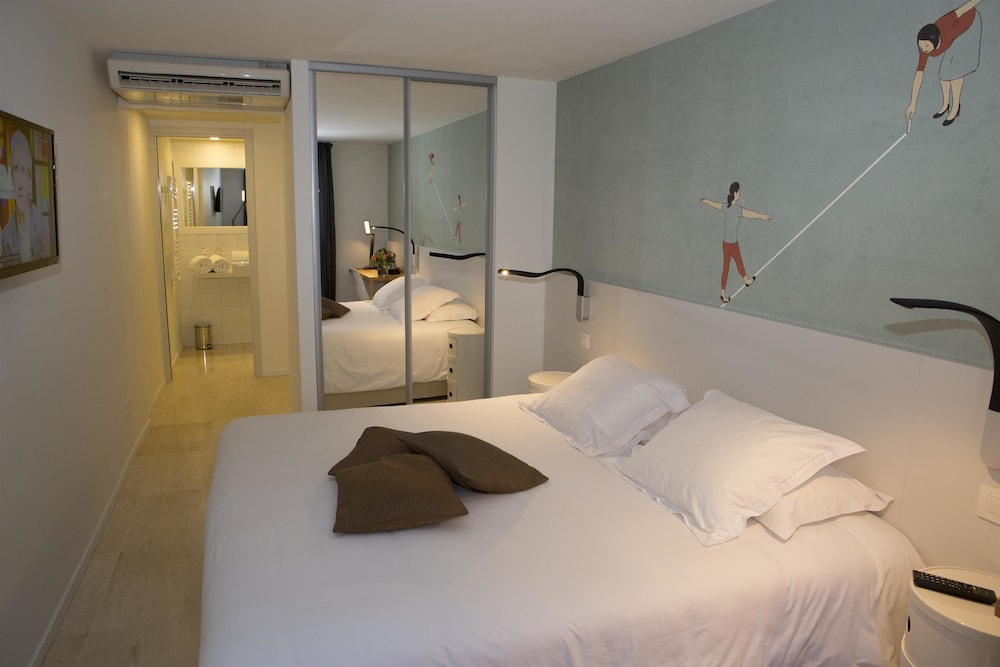 Hotel Alcyon 29/41