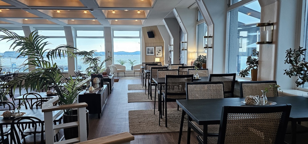 Hotell Lysekil 46/60