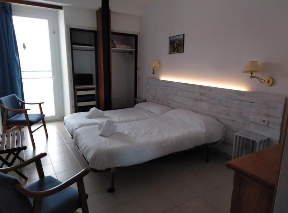 Hotel Corisco 10/50