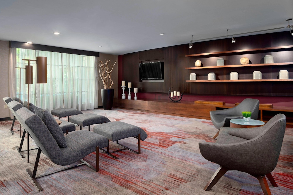 Courtyard By Marriott Old Pasadena 22/41