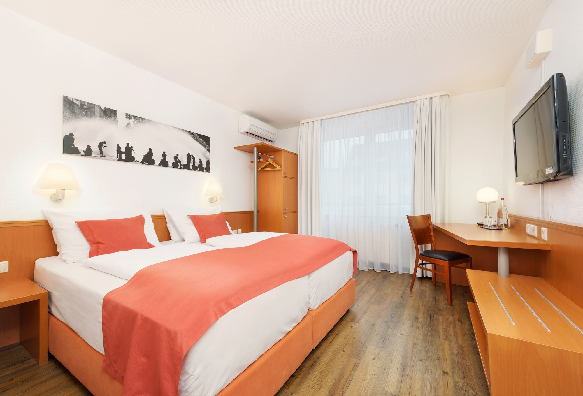 غرفة قياسية بسرير كوين، Hotel Munchen City Center Affiliated by Melia 5/10