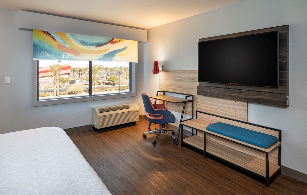 Tru By Hilton Phoenix Glendale Westgate 36/45