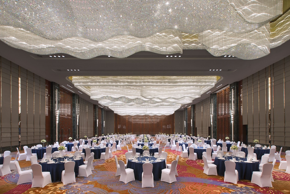 Wanda Vista Dongguan 68/70