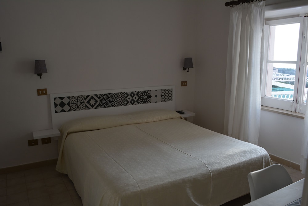 Hotel Dania 33/71