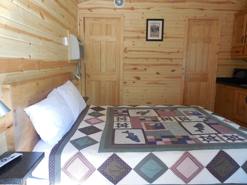Snake River Park KOA and Cabin Village 21/63