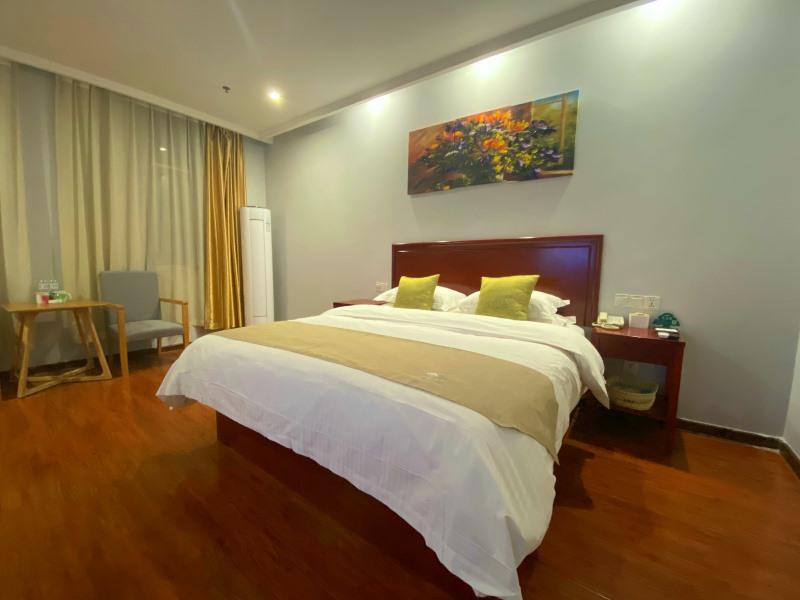 GreenTree Inn Linxi Pingyi Mengyang Road Express Hotel 25/37