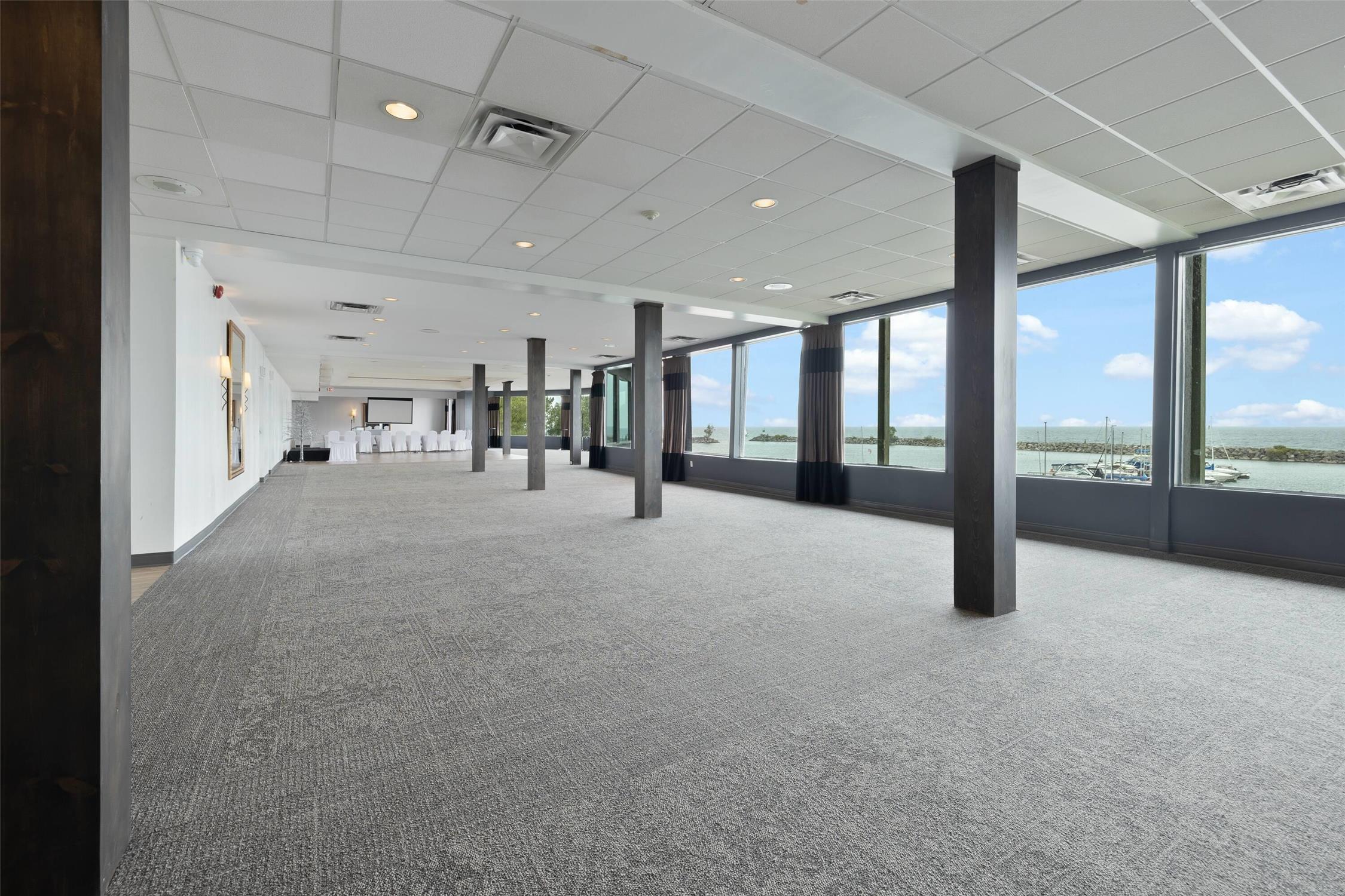 Ramada By Wyndham Jordan/Beacon Harbourside Resort 33/40